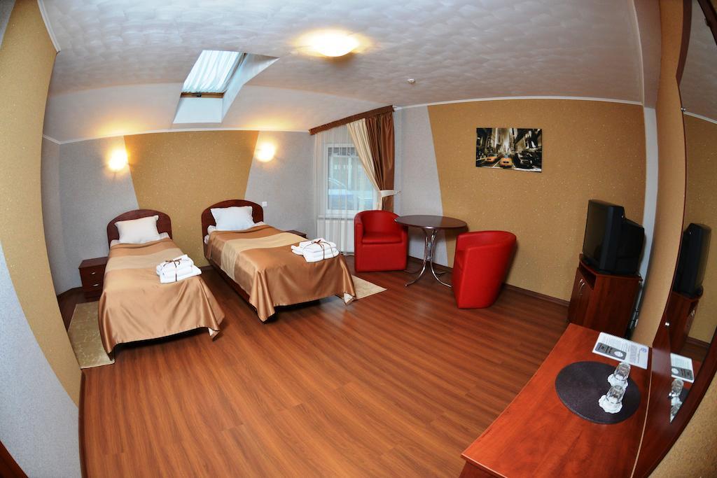 Forsage Hotel Ривне Стая снимка